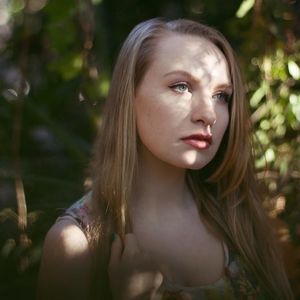 Meet your Posher, Maris